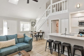 Coligny area Home - Walk to Beach-3 bed 2 ba-17NFB